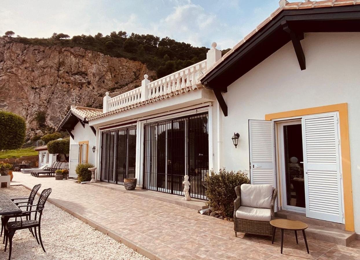 Casa Capricornio Bed and Breakfast Marbella Eksteriør billede